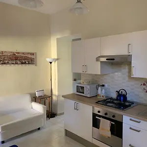La Piccola Reggia Nápoles